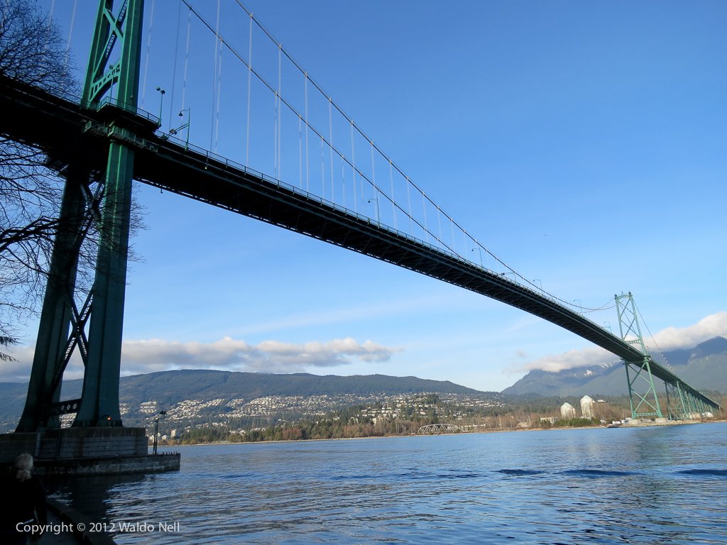 Lion's Gate Bridge at 24mm. 1/640 @ f/4.0, ISO 100