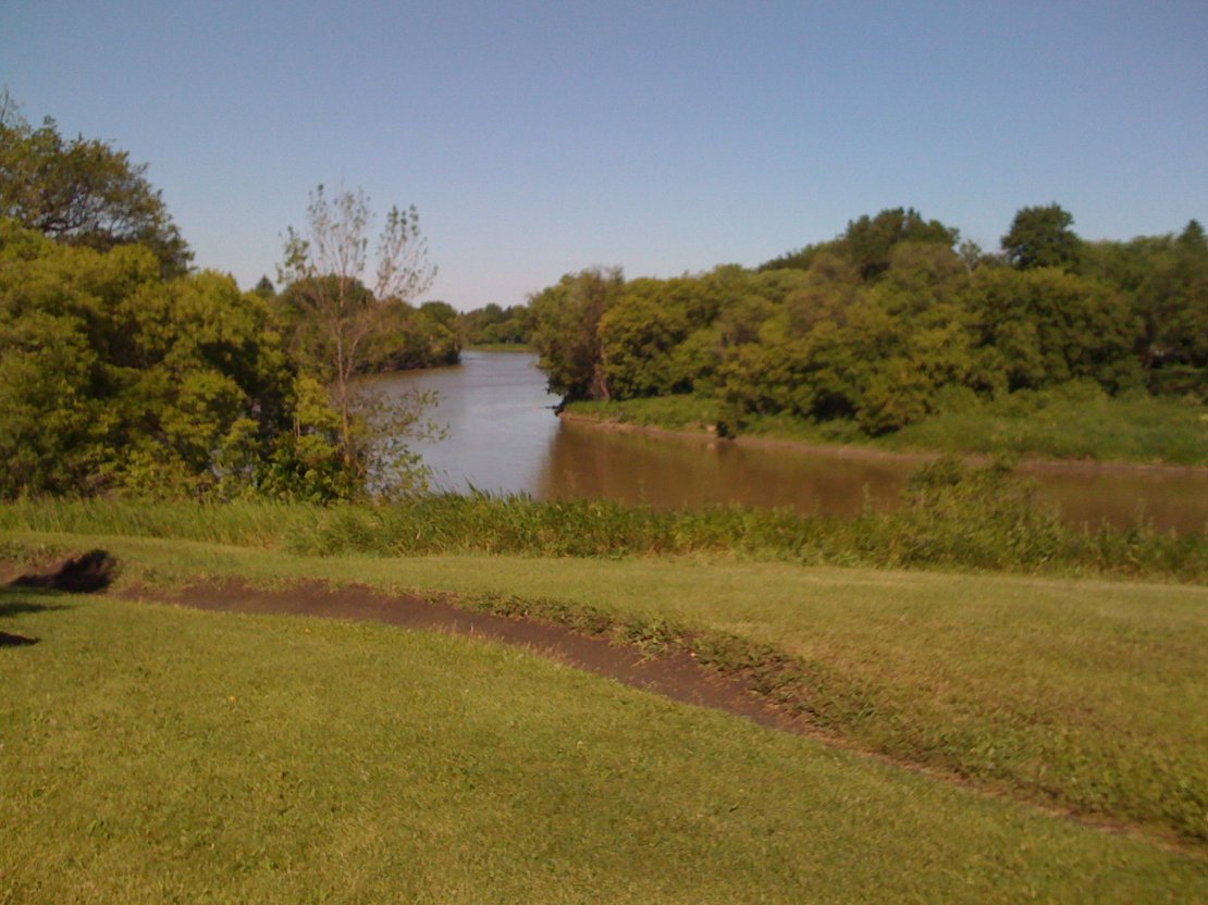 iPhone 2G - Winnipeg Assiniboine River