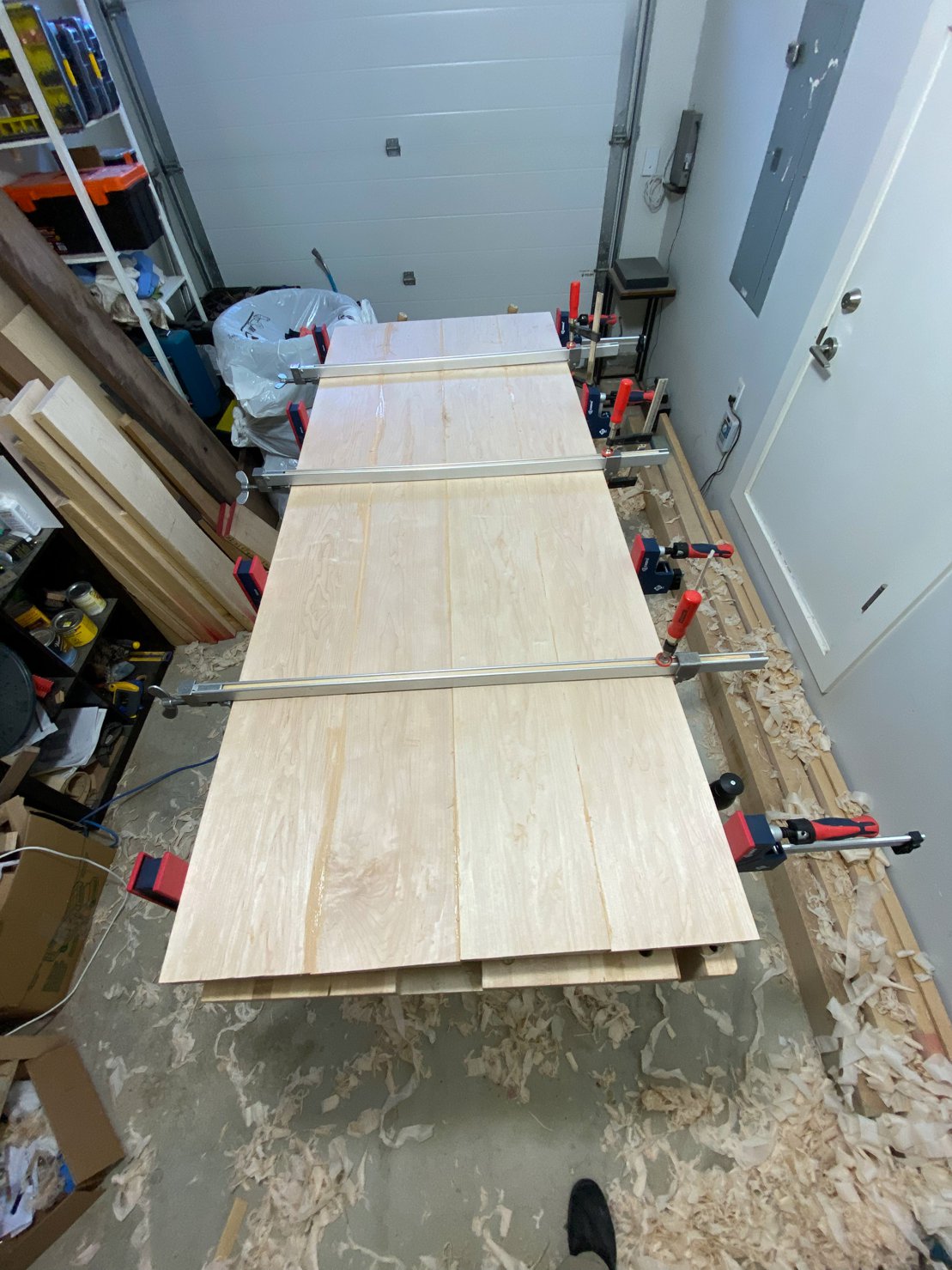 Table top being glued up